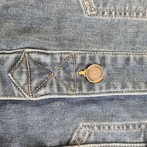Liverpool Los Angeles Distressed Denim Jacket Women's Size Large Blue - Picture 6 of 12